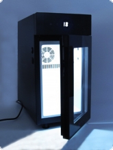 Холодильник c контейнером для молока EXPERT CM 1 (ЭКСПЕРТ СМ) с прозрачной дверцей